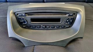 ΓΝΗΣΙΟ RADIO-CD ΑΠΟ FORD KA ΣΕ ΑΡΙΣΤΗ ΚΑΤΑΣΤΑΣΗ