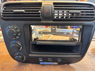 Κονσόλα κλιματισμού HONDA CIVIC 1.6i 16V V-TEC D16V1 2001-2005