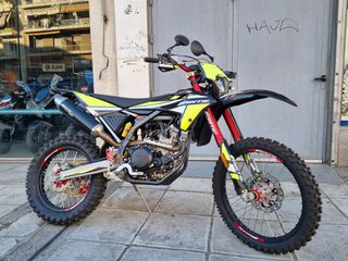 Fantic XEF 250 2024
