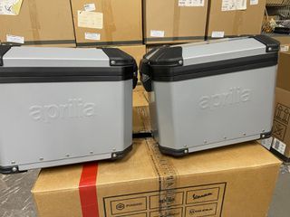 ΒΑΛΙΤΣΕΣ ΠΛΑΙΝΕΣ APRILIA  TUAREG ΑΛΟΥΜ 33/38-thumb-2