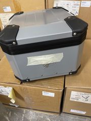 ΒΑΛΙΤΣΑΚΙ APRILIA TUAREG 41l ΑΛΟΥΜ ΧΩΡΙΣ ΒΑΣΗ-thumb-2