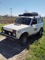 Lada Niva 2001