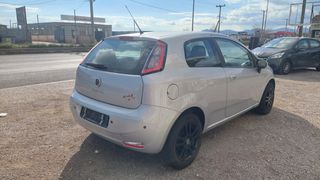 Fiat Grande Punto 2014-thumb-4