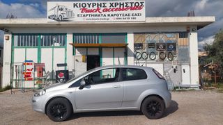 Fiat Grande Punto 2014-thumb-9