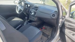 Fiat Grande Punto 2014-thumb-13