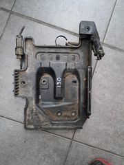 Hyundai i30 2007-2012 βάση μπαταρίας