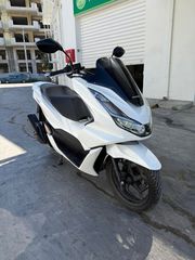 Honda PCX 125 2022 ABS-thumb-1