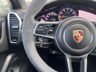 Porsche Cayenne 2020 COUPE E-HYBRID SPORT DESIGN PACK PORSCHE APPROVED-thumb-41