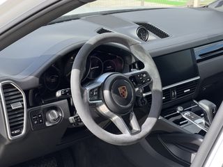 Porsche Cayenne 2020 COUPE E-HYBRID SPORT DESIGN PACK PORSCHE APPROVED-thumb-18