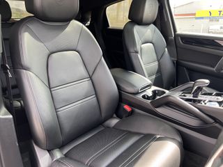 Porsche Cayenne 2020 COUPE E-HYBRID SPORT DESIGN PACK PORSCHE APPROVED-thumb-25