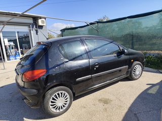 Peugeot 206 2002