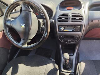 Peugeot 206 2002-thumb-4