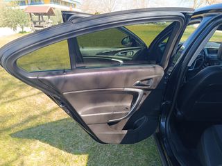 Opel Insignia 2014-thumb-14