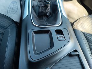 Opel Insignia 2014-thumb-28