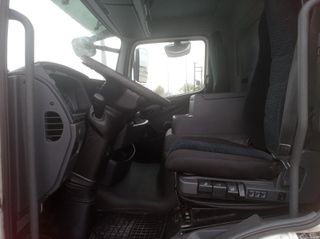 Ψυγείο Mercedes-Benz 2015 818 ΕURO 6-thumb-12