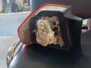 Φαναρι οπισθιο abmw e90 led