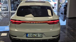 Porsche Macan 2017 2.0-thumb-27