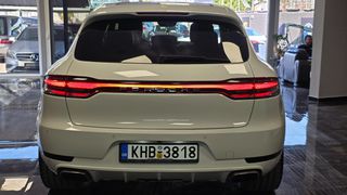 Porsche Macan 2017 2.0-thumb-28