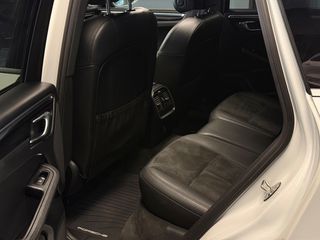 Porsche Macan 2017 2.0-thumb-17