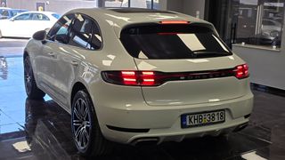 Porsche Macan 2017 2.0-thumb-20