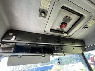 SCANIA 124L - 400-thumb-3