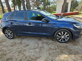 Hyundai i 30 2017 1.6 CRDI BLUE COMFORT FULL!-thumb-5