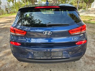 Hyundai i 30 2017 1.6 CRDI BLUE COMFORT FULL!-thumb-7