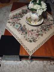 Ανταλλαγή δεκτή Τραπέζι σαλονιού με κρυφό μπαρ βαρεος τύπου