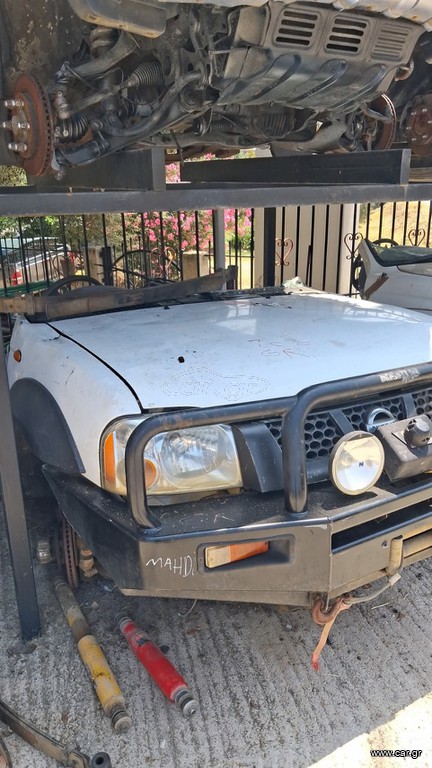 Nissan  d22. 3000 vG30..