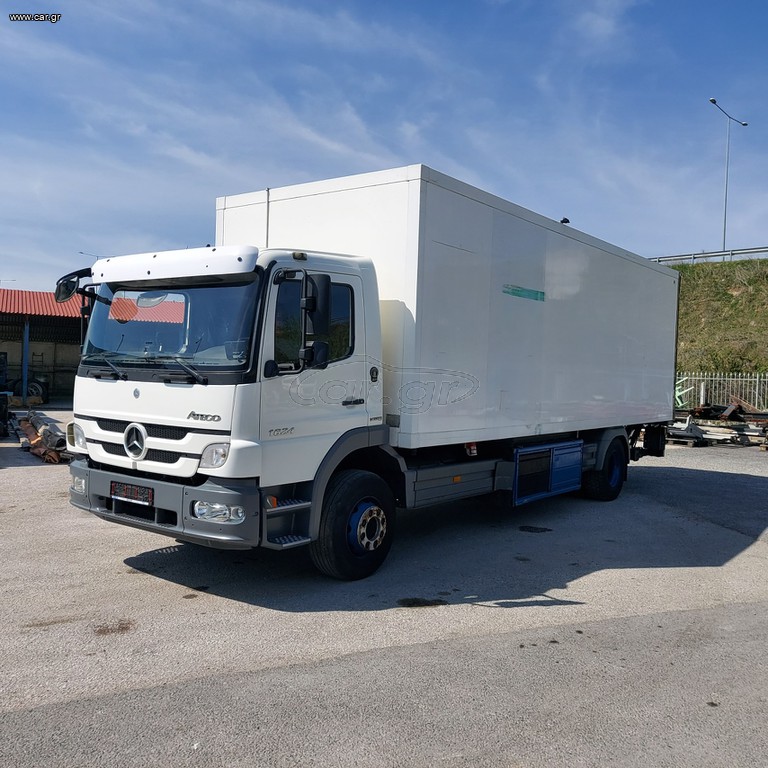 Ψυγείο Mercedes-Benz 2011 16.24 ATEGO