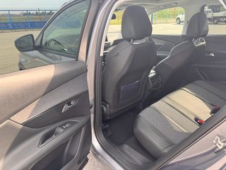 Peugeot 3008 2021 BUSINESS-thumb-9
