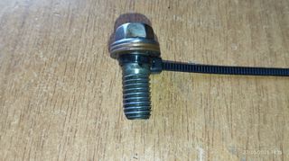 MODENAS KRISTAR 125 KRISS ll KAWASAKI KAZE R Ρακόρ Λαδιού Κεφαλής Κάρτερ Γνήσιο