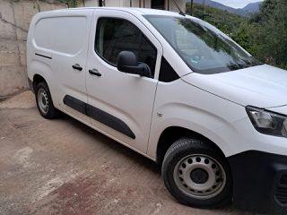 Peugeot Partner 2019-thumb-6