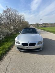 Bmw Z4 2004 .