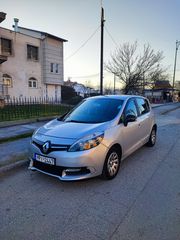 Renault Scenic 2013