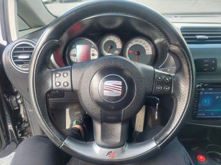 Seat Leon 2008-thumb-20