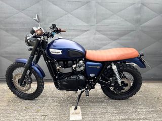 Triumph Scrambler 2015-thumb-1