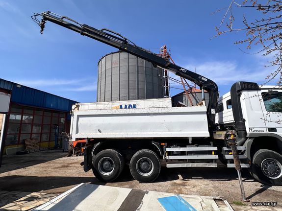 Ανατροπή + Γερανός Mercedes-Benz 2007 Γερανός μάρκας HIAB και ανατροπή 3 σημείων