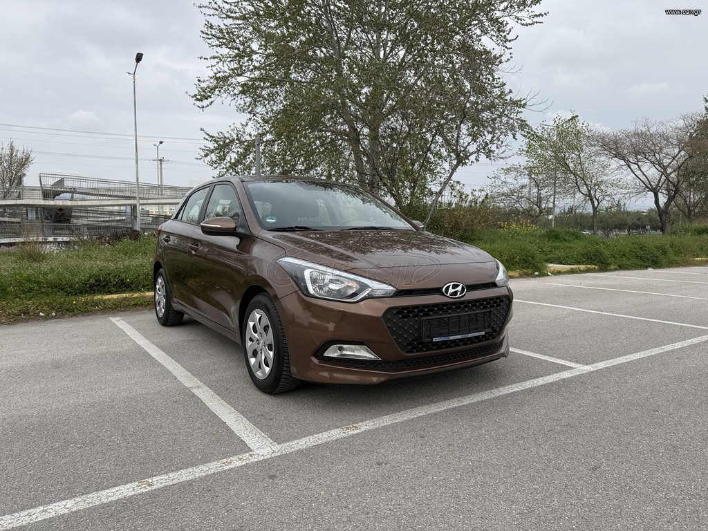 car-gr-hyundai-i-20-2015