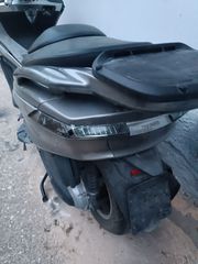 Δεξιό πλευρό σε καλή κατάσταση