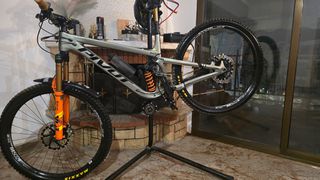 Downhill - Enduro - Trail Pivot 2023 Firebird -ανταλλαγή με κουρσα