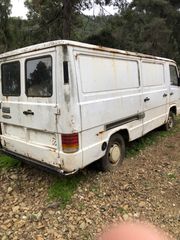 Κλούβα Mercedes-Benz 1998