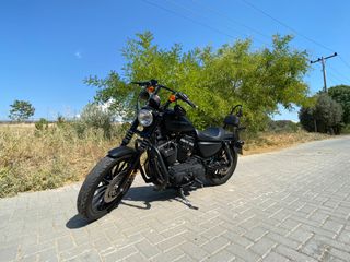 Harley Davidson Iron 883 2010 Black edition-thumb-2