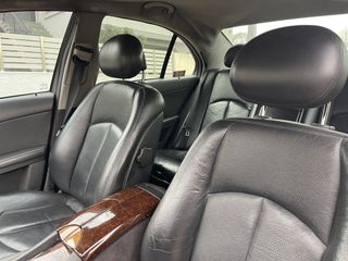 Mercedes-Benz E 220 2003-thumb-7