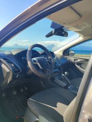 Ford Focus 2014-thumb-3
