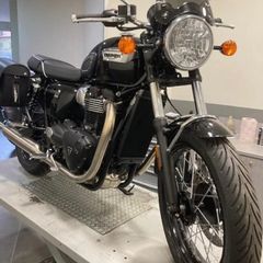 Triumph Bonneville T100 2023 Black