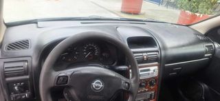 Opel Astra 2002-thumb-6