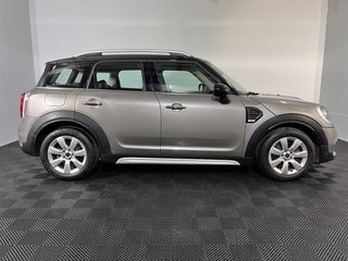 Mini Countryman 2018 (Cooper Countryman)-thumb-3