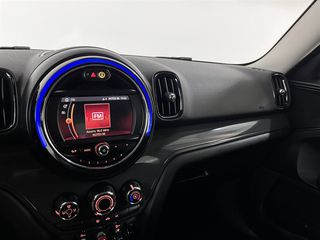 Mini Countryman 2018 (Cooper Countryman)-thumb-13