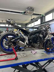 Suzuki GSX-R 600 '07-thumb-3